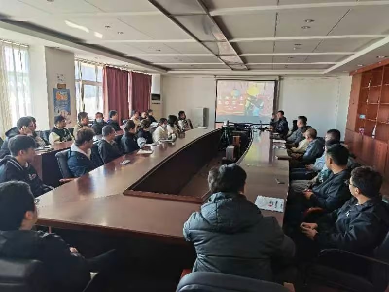 公司组织年度消防安全教育培训及演练