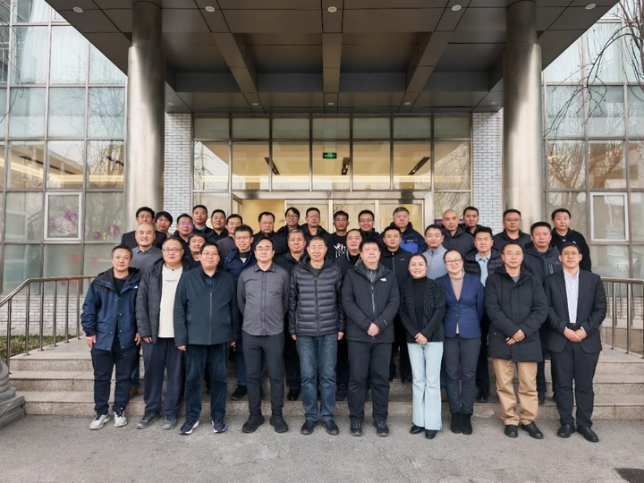 北京逸群工程咨询有限公司2025年度经理述职会顺利召开 ——锚定新目标，共启高质量发展新征程